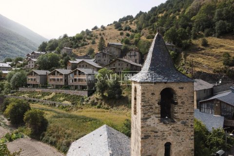 4 chambres house à vendre à Principado De Andorra (Ninguna Poblacion Tiene C.P.), Lleida, Catalonia, Spain № 5637 - photo 19