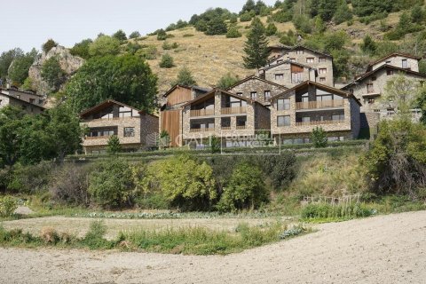 4 chambres house à vendre à Principado De Andorra (Ninguna Poblacion Tiene C.P.), Lleida, Catalonia, Spain № 5637 - photo 22