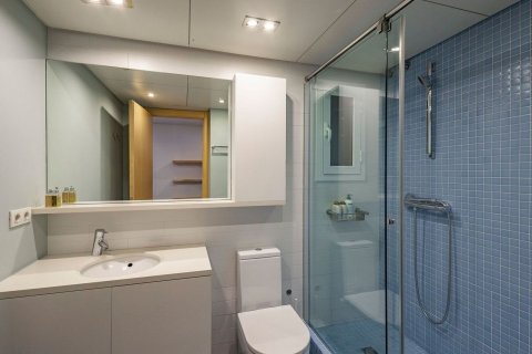 5 bedrooms apartment for sale in Barcelona, Catalonia, Spain № 8910 - photo 24