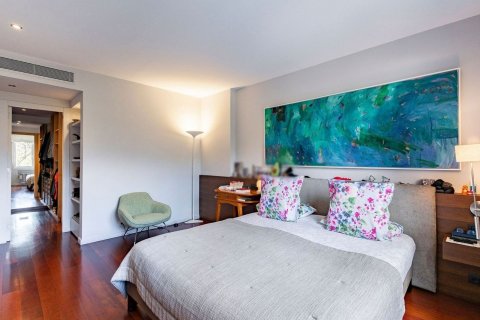 5 bedrooms apartment for sale in Barcelona, Catalonia, Spain № 8910 - photo 15