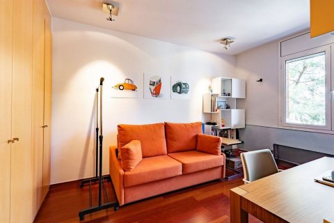 5 bedrooms apartment for sale in Barcelona, Catalonia, Spain № 8910 - photo 22