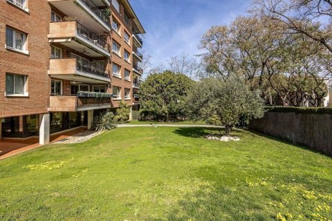 5 bedrooms apartment for sale in Barcelona, Catalonia, Spain № 8910 - photo 29