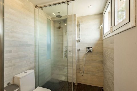 5 bedrooms apartment for sale in Barcelona, Catalonia, Spain № 8910 - photo 18