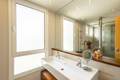 5 bedrooms apartment for sale in Barcelona, Catalonia, Spain № 8910 - photo 17