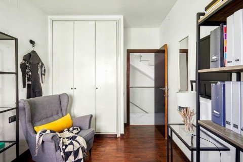 7 bedrooms apartment for sale in Esplugues de Llobregat, Barcelona, Catalonia, Spain № 8913 - photo 10