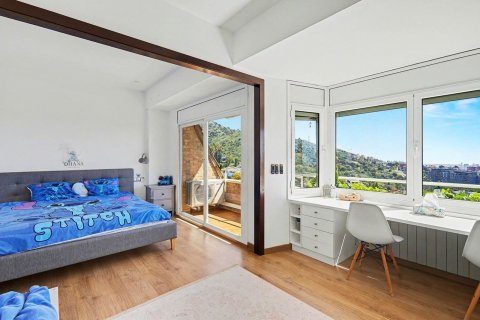 7 bedrooms apartment for sale in Esplugues de Llobregat, Barcelona, Catalonia, Spain № 8913 - photo 9
