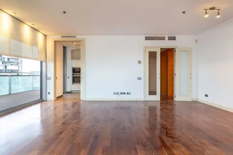 3 bedrooms apartment for sale in Barcelona, Catalonia, Spain № 1723 - photo 10