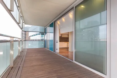 3 bedrooms apartment for sale in Barcelona, Catalonia, Spain № 1723 - photo 8