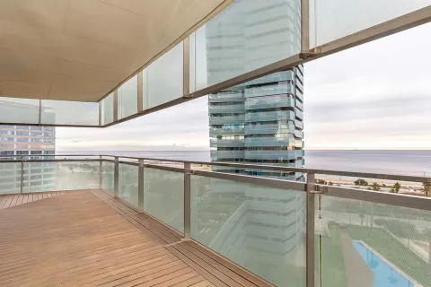 3 bedrooms apartment for sale in Barcelona, Catalonia, Spain № 1723 - photo 3