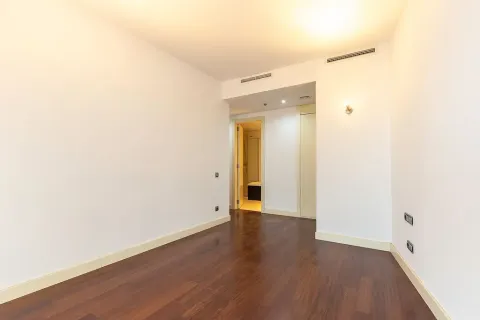 3 bedrooms apartment for sale in Barcelona, Catalonia, Spain № 1723 - photo 28