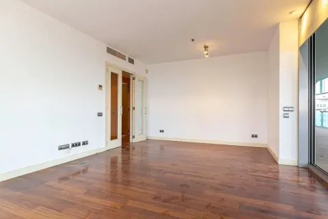 3 bedrooms apartment for sale in Barcelona, Catalonia, Spain № 1723 - photo 11