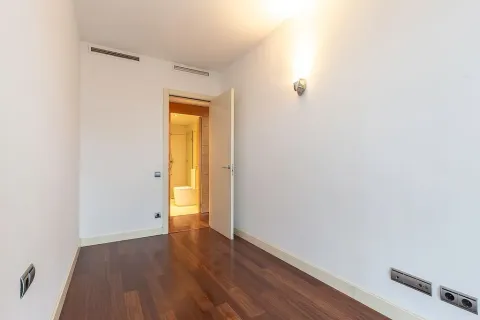 3 bedrooms apartment for sale in Barcelona, Catalonia, Spain № 1723 - photo 19