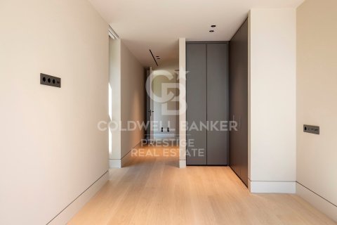 6 bedrooms villa for sale in Barcelona, Catalonia, Spain № 6032 - photo 23