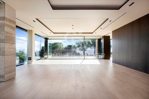 6 bedrooms villa for sale in Barcelona, Catalonia, Spain № 6032 - photo 8