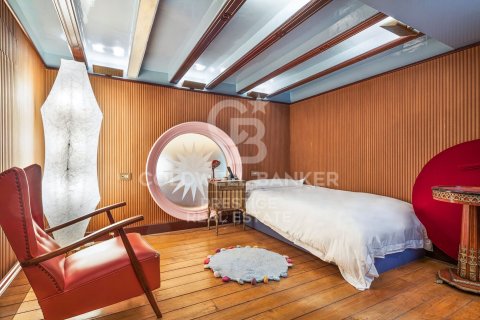 5 bedrooms apartment for sale in Barcelona, Catalonia, Spain № 6034 - photo 15