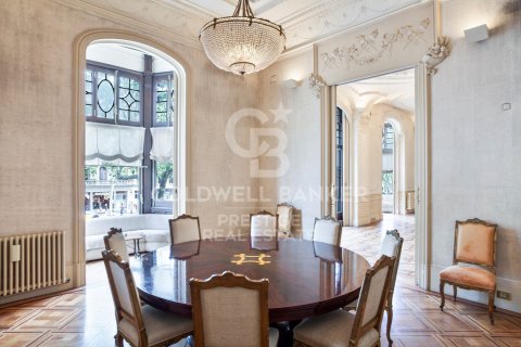 5 bedrooms apartment for sale in Barcelona, Catalonia, Spain № 6034 - photo 5