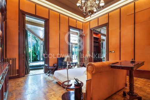 5 bedrooms apartment for sale in Barcelona, Catalonia, Spain № 6034 - photo 16