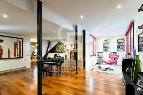 6 bedrooms house for sale in Barcelona, Catalonia, Spain № 6031 - photo 12