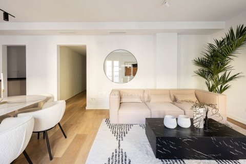 3 bedrooms apartment for sale in Barcelona, Catalonia, Spain № 4238 - photo 5