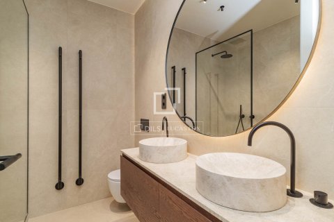 3 bedrooms apartment for sale in Barcelona, Catalonia, Spain № 4242 - photo 6