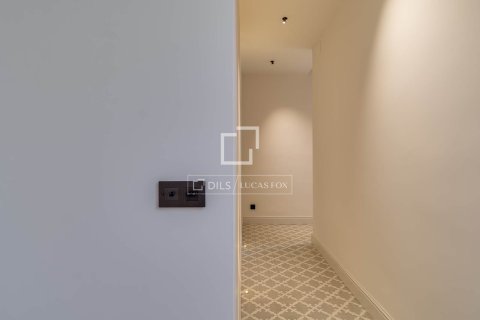 3 bedrooms apartment for sale in Barcelona, Catalonia, Spain № 4242 - photo 15