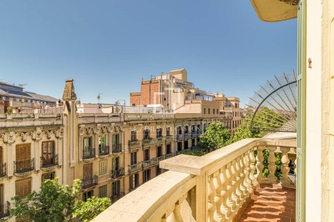 3 bedrooms apartment for sale in Barcelona, Catalonia, Spain № 4242 - photo 28