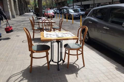 290 sq.m. commercial property for sale in L'Eixample, Barcelona, Catalonia, Spain № 4559 - photo 2