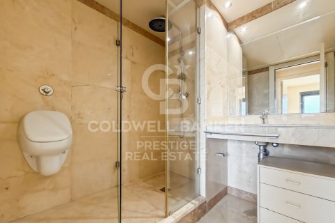 4 bedrooms apartment for sale in Barcelona, Catalonia, Spain № 7792 - photo 8
