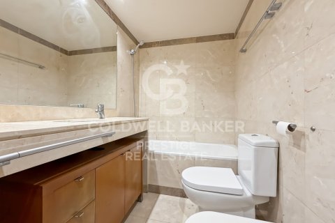 4 bedrooms apartment for sale in Barcelona, Catalonia, Spain № 7792 - photo 16