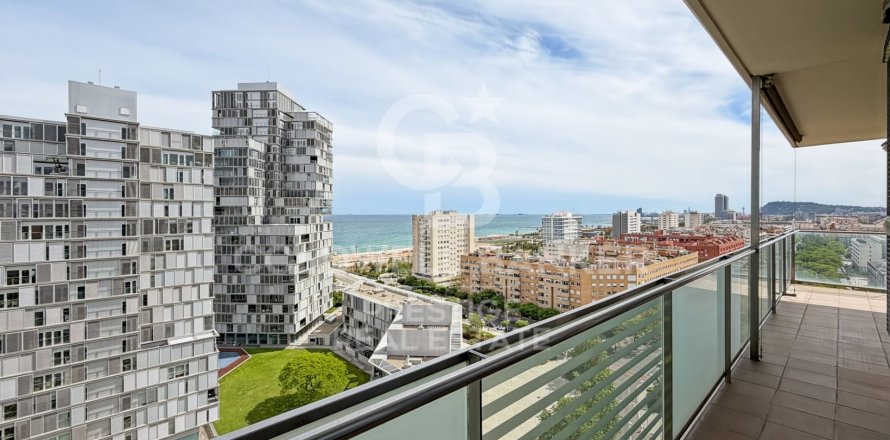 4 bedrooms apartment for sale in Barcelona, Catalonia, Spain № 7792