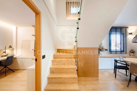 Apartamento de 3 dormitorios en venta en Gerona, Cataluña, Spain № 7793 - foto 15