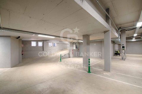 Apartamento de 3 dormitorios en venta en Gerona, Cataluña, Spain № 7793 - foto 2