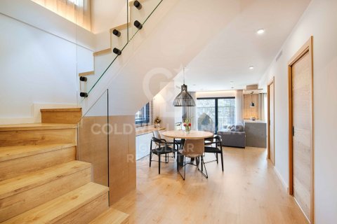Apartamento de 3 dormitorios en venta en Gerona, Cataluña, Spain № 7793 - foto 29