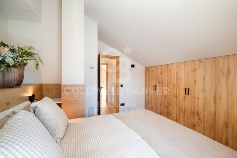Apartamento de 3 dormitorios en venta en Gerona, Cataluña, Spain № 7793 - foto 5