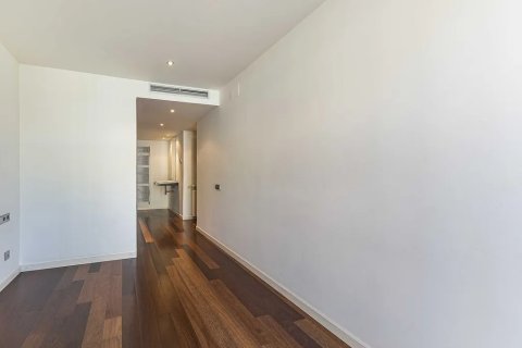 3 chambres apartment à vendre à Barcelona, Catalonia, Spain № 1778 - photo 20