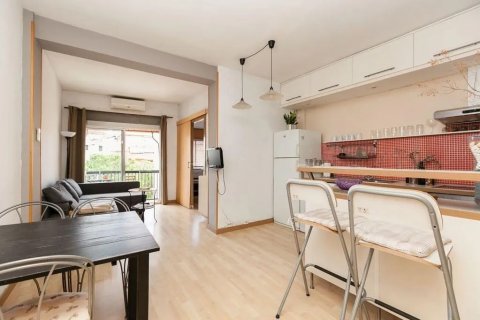 4 bedrooms apartment for sale in Barcelona, Catalonia, Spain № 1776 - photo 3