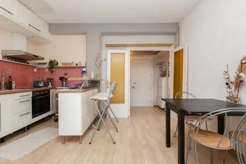 4 bedrooms apartment for sale in Barcelona, Catalonia, Spain № 1776 - photo 7