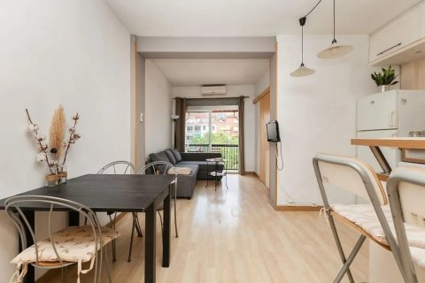 4 bedrooms apartment for sale in Barcelona, Catalonia, Spain № 1776 - photo 2