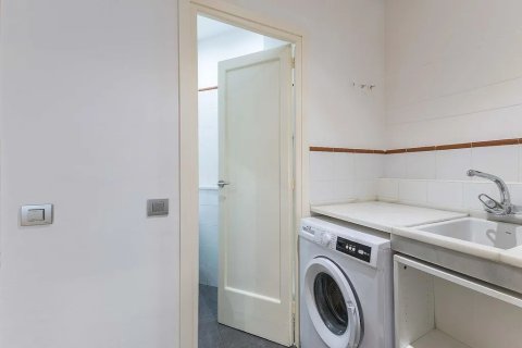 4 bedrooms apartment for sale in Barcelona, Catalonia, Spain № 1779 - photo 29