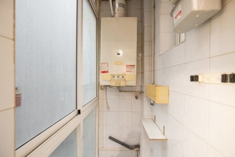 Apartamento de 3 dormitorios en venta en Barcelona, Cataluña, Spain № 6245 - foto 23