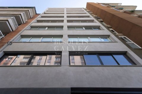 285 sq.m. office for sale in Sant Marti, Barcelona, Catalonia, Spain № 2244