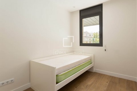 Купить квартиру в Барселона, Испания с 3 спальни, 103м², № 8545 - фото 28