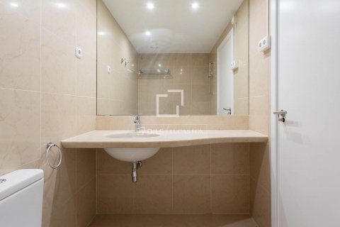 Купить квартиру в Барселона, Испания с 3 спальни, 103м², № 8545 - фото 7