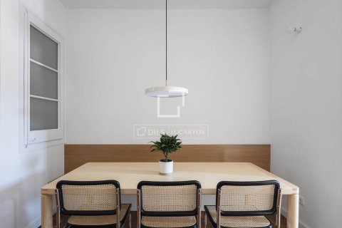 2 bedrooms apartment for sale in Barcelona, Catalonia, Spain № 8549 - photo 19