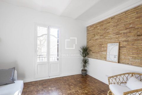 2 bedrooms apartment for sale in Barcelona, Catalonia, Spain № 8549 - photo 4