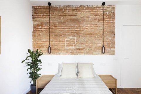 2 bedrooms apartment for sale in Barcelona, Catalonia, Spain № 8549 - photo 10