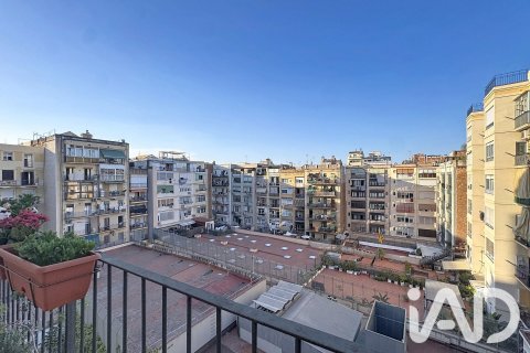 2 bedrooms apartment for sale in Barcelona, Catalonia, Spain № 8989 - photo 8