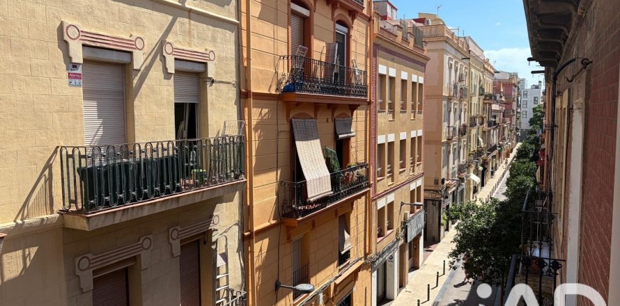 3 bedrooms apartment for sale in Barcelona, Catalonia, Spain № 8988