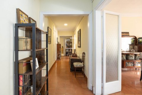 5 bedrooms apartment for sale in Barcelona, Catalonia, Spain № 8798 - photo 11