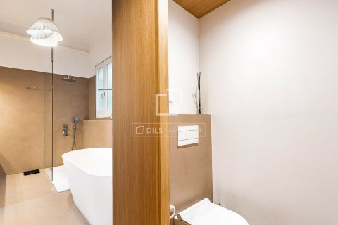4 bedrooms apartment for sale in Barcelona, Catalonia, Spain № 8796 - photo 28
